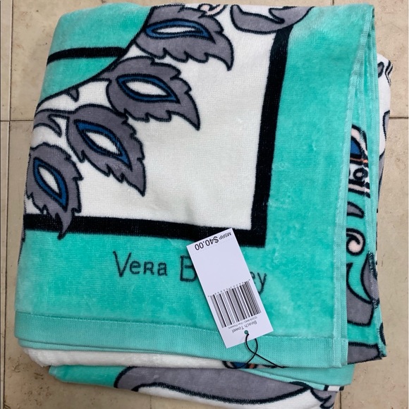 Vera Bradley Accessories - Vera Bradley NWT beach towel